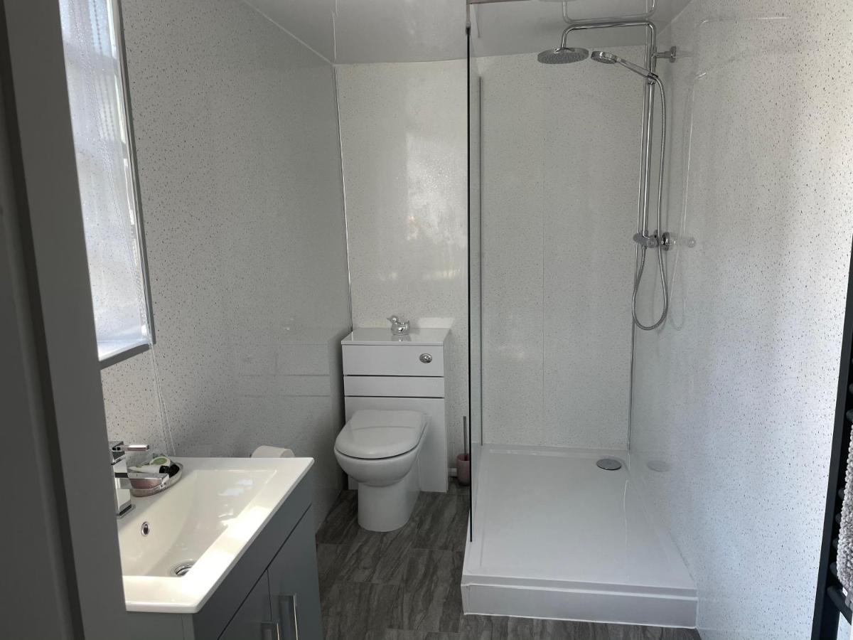 Dwylig Isa Holiday Cottages Rhuddlan Εξωτερικό φωτογραφία