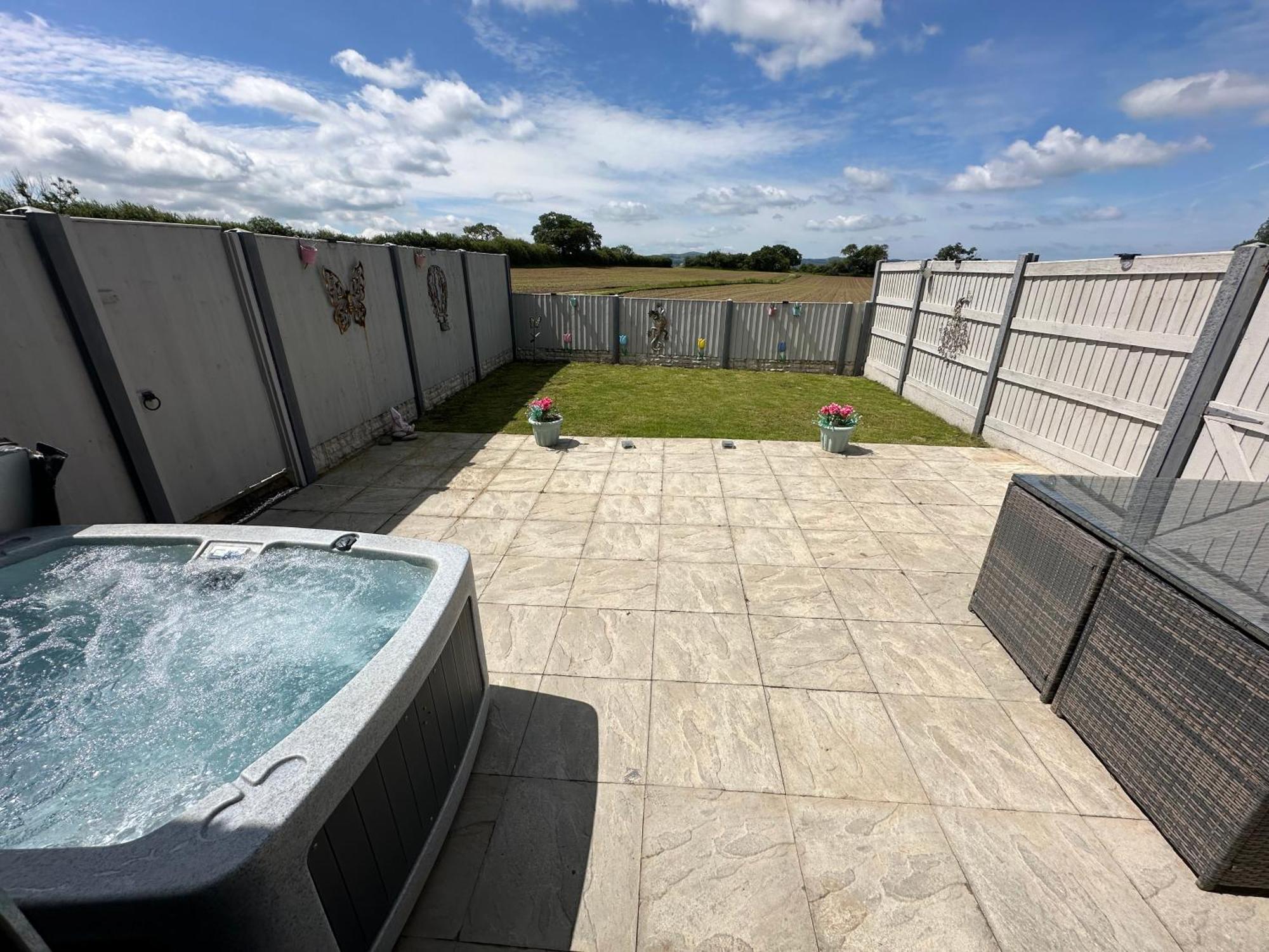Dwylig Isa Holiday Cottages Rhuddlan Εξωτερικό φωτογραφία